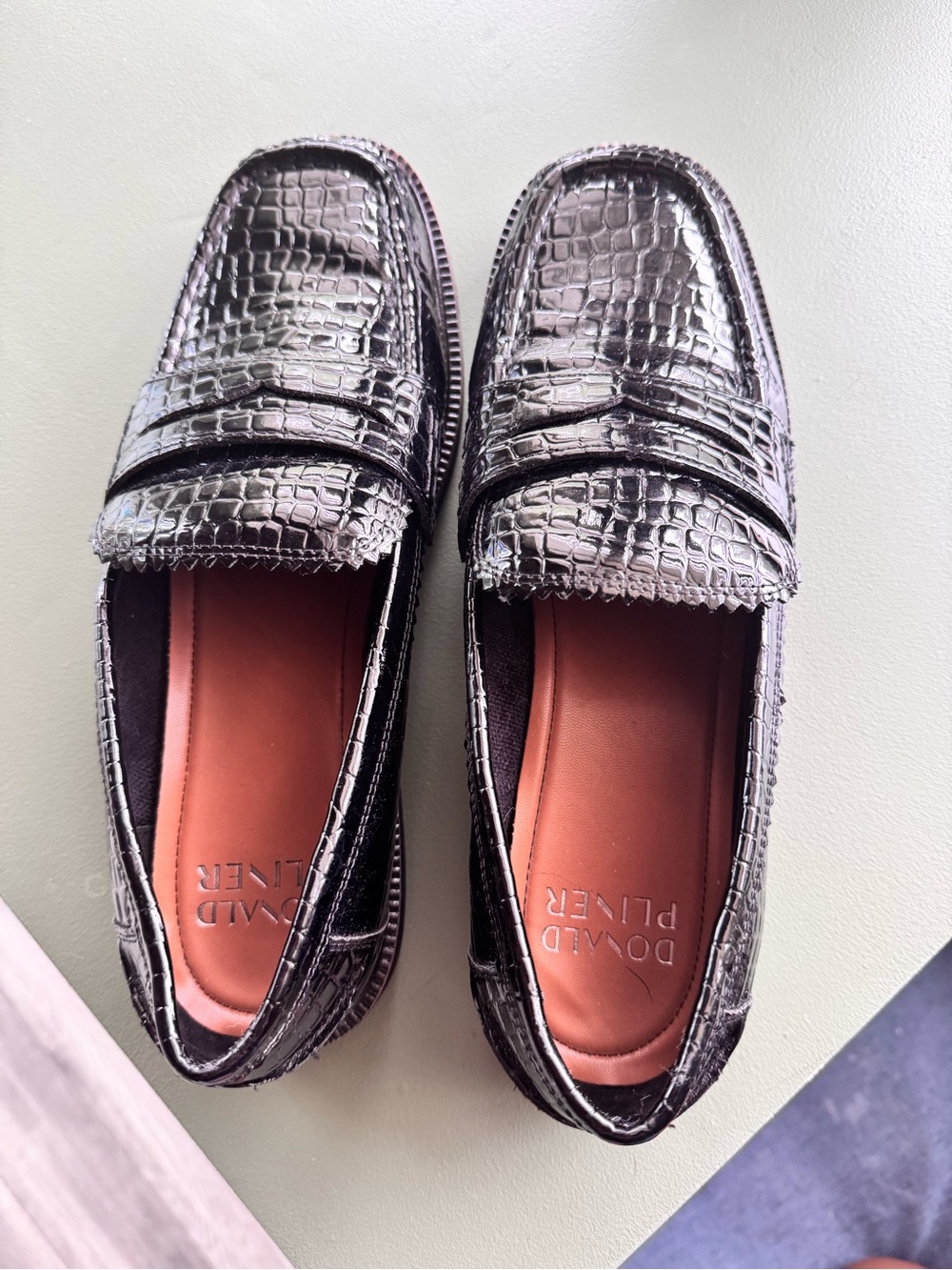 Women’s dress shoes